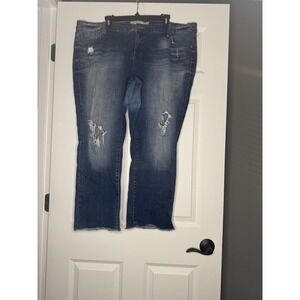 Torrid Plus Size Distressed Cropped Denim Jeans Size 22 Regular Blue